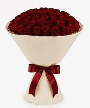 Букет 101 Бордовая роза Блэк Бакарра в Грязь
