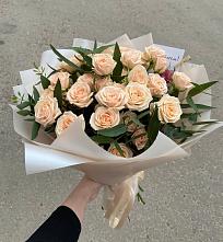 Букет Кремовые розы Латте в Грязь