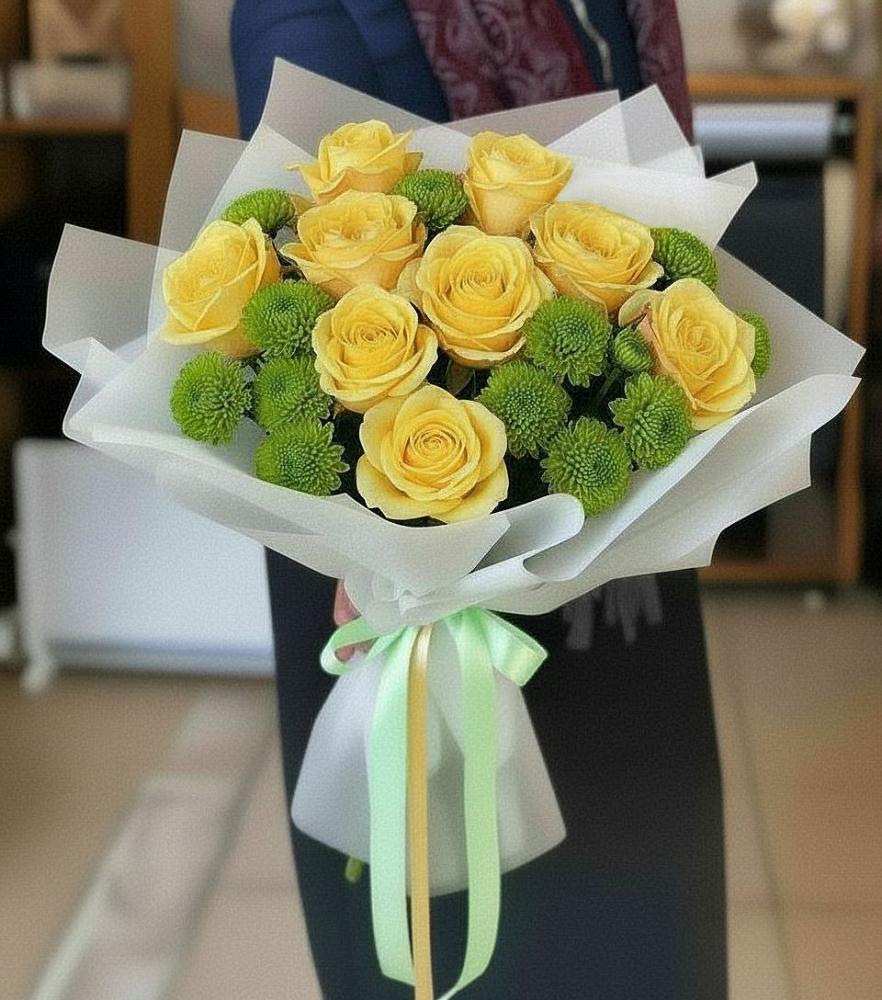 Букет цветов из: Хризантемы и Розы в Грязь