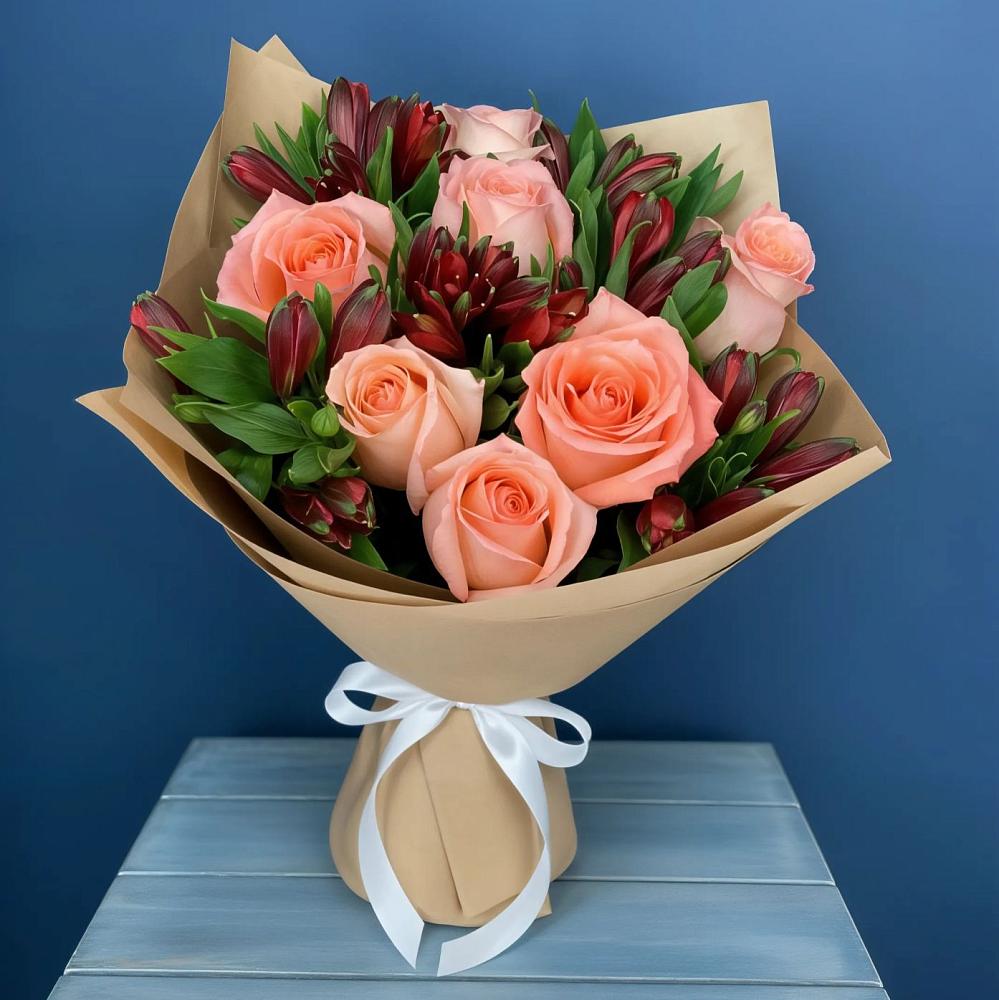 Букет цветов из: Розы и Альстромерии в Грязь