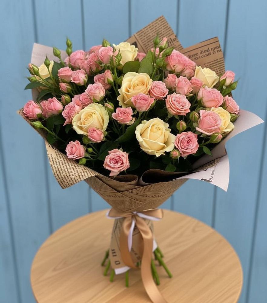 Букет цветов из: Розы в Грязь