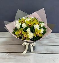 Букет цветов из:  Орхидеи и Розы в Грязь