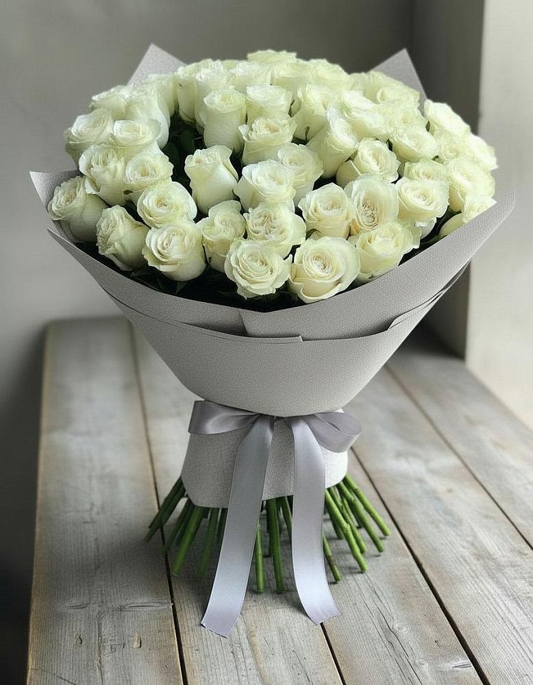 Букет 35 Белых роз в Грязь