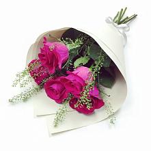 Букет цветов из:  Розы в Грязь