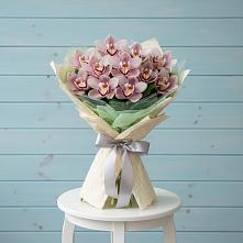 Букет цветов из:  Орхидеи и Розы в Грязь