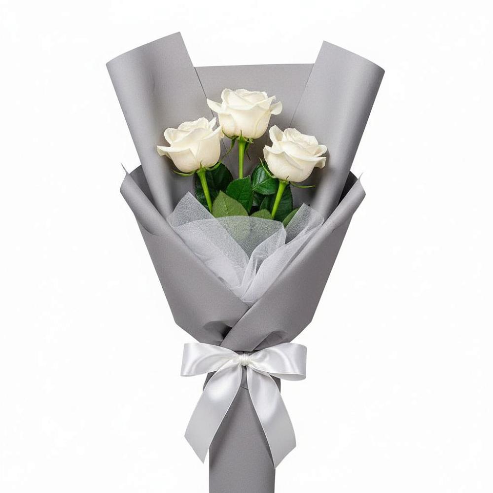 Букет 3 белые розы в Грязь