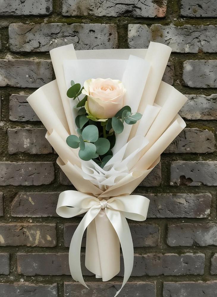 Букет цветов из: Розы в Грязь