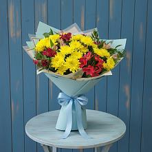 Букет цветов из:  Альстромерии и Хризантемы в Грязь