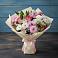 Букет цветов из: Хризантемы, Альстромерии и Розы в Грязь